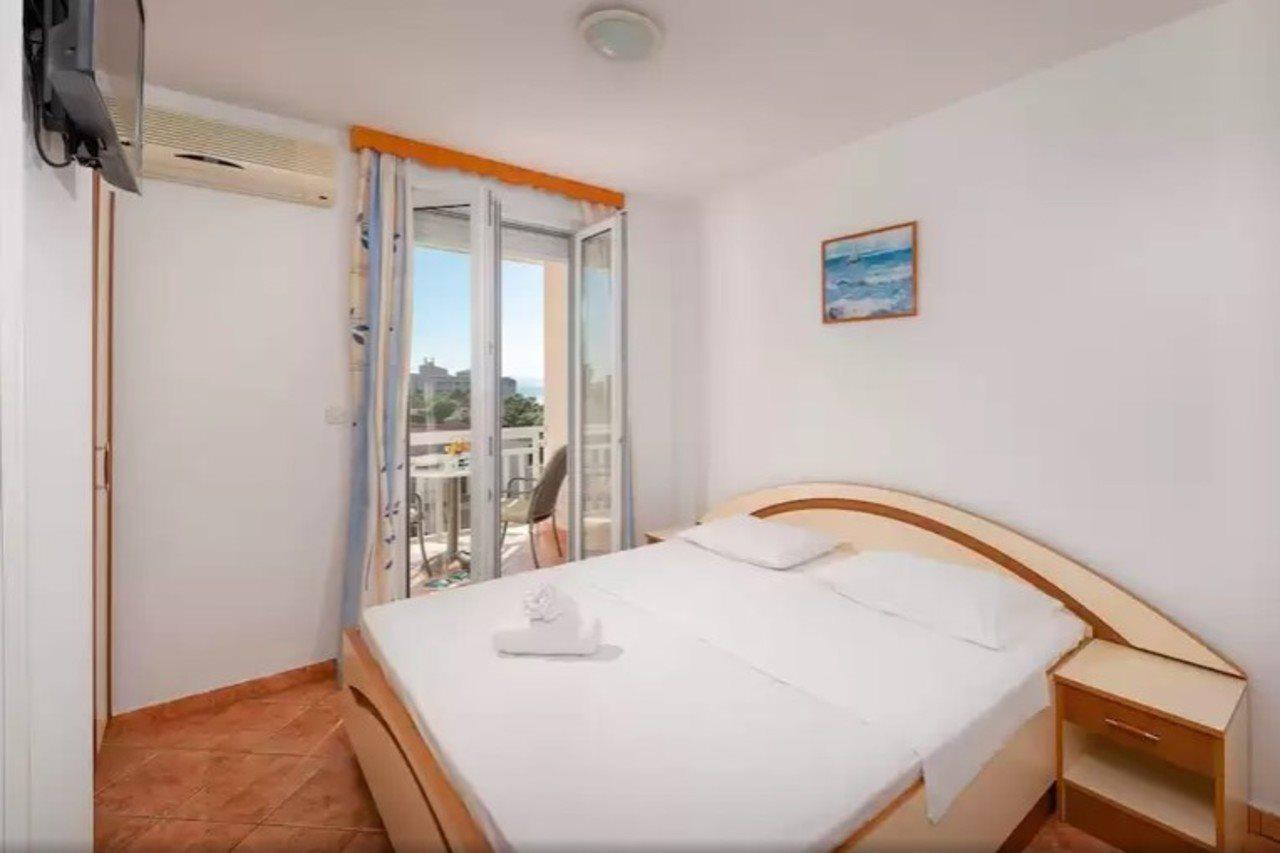 Gada Hotel Baška Voda Eksteriør billede