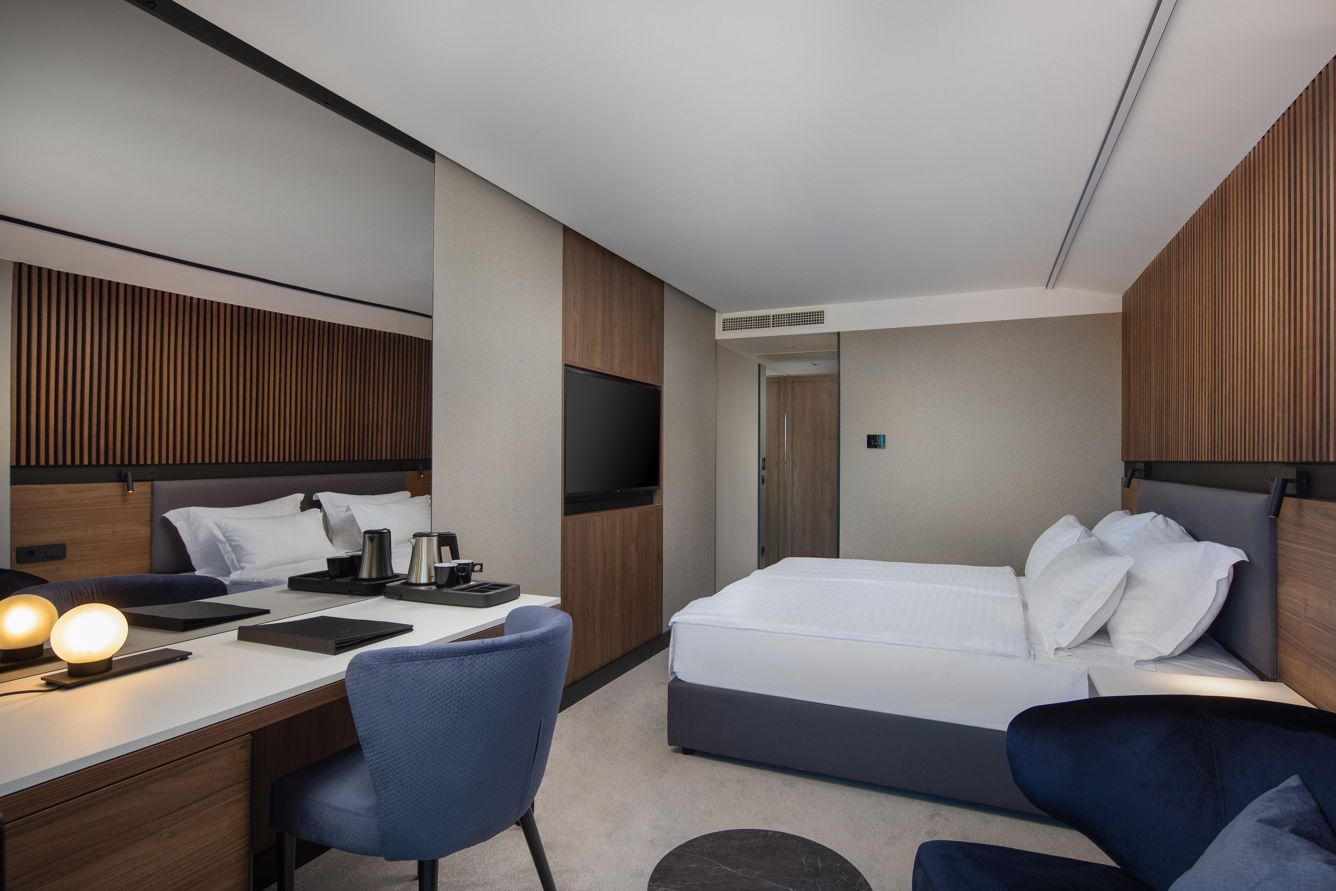 Gada Hotel Baška Voda Eksteriør billede